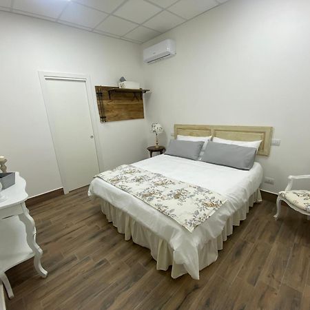 La Suite Di Laura Naples Exterior photo